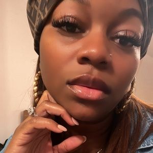 Meet your Posher, Hairby